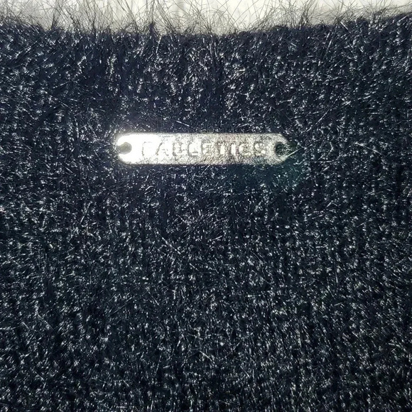 Fabletics Long Sleeve Crop Top Woman's Size M - Picture 7 of 10